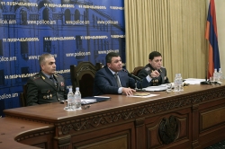 На заседании коллегии полиции Республики Армения подведены итоги деятельности за 2013 год