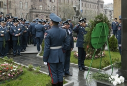 Հարգանքի տուրք՝ Հայաստանի ոստիկանության բոլոր սերունդների նվիրյալներին