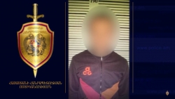 «Զվարթնոցի» ոստիկանները տղամարդու ուղեբեռում թմրամիջոց են հայտնաբերել․ նա ձերբակալվել է (ՏԵՍԱՆՅՈՒԹ) «Զվարթնոցի» ոստիկանները տղամարդու ուղեբեռում թմրամիջոց են հայտնաբերել․ նա ձերբակալվել է (ՏԵՍԱՆՅՈՒԹ)