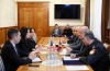 Արման Սարգսյանն ընդունել է միջազգային փորձագետ Եկատերինա Զգուլաձեին և ՀՀ-ում ԱՄՆ դեսպանության թմրամիջոցների դեմ պայքարի և իրավապահ համագործակցության ծրագրի տնօրեն Մայքլ Շուլմանին /ՏԵՍԱՆՅՈՒԹ, ԼՈՒՍԱՆԿԱՐՆԵՐ/ Արման Սարգսյանն ընդունել է միջազգային փորձագետ Եկատերինա Զգուլաձեին և ՀՀ-ում ԱՄՆ դեսպանության թմրամիջոցների դեմ պայքարի և իրավապահ համագործակցության ծրագրի տնօրեն Մայքլ Շուլմանին /ՏԵՍԱՆՅՈՒԹ, ԼՈՒՍԱՆԿԱՐՆԵՐ/